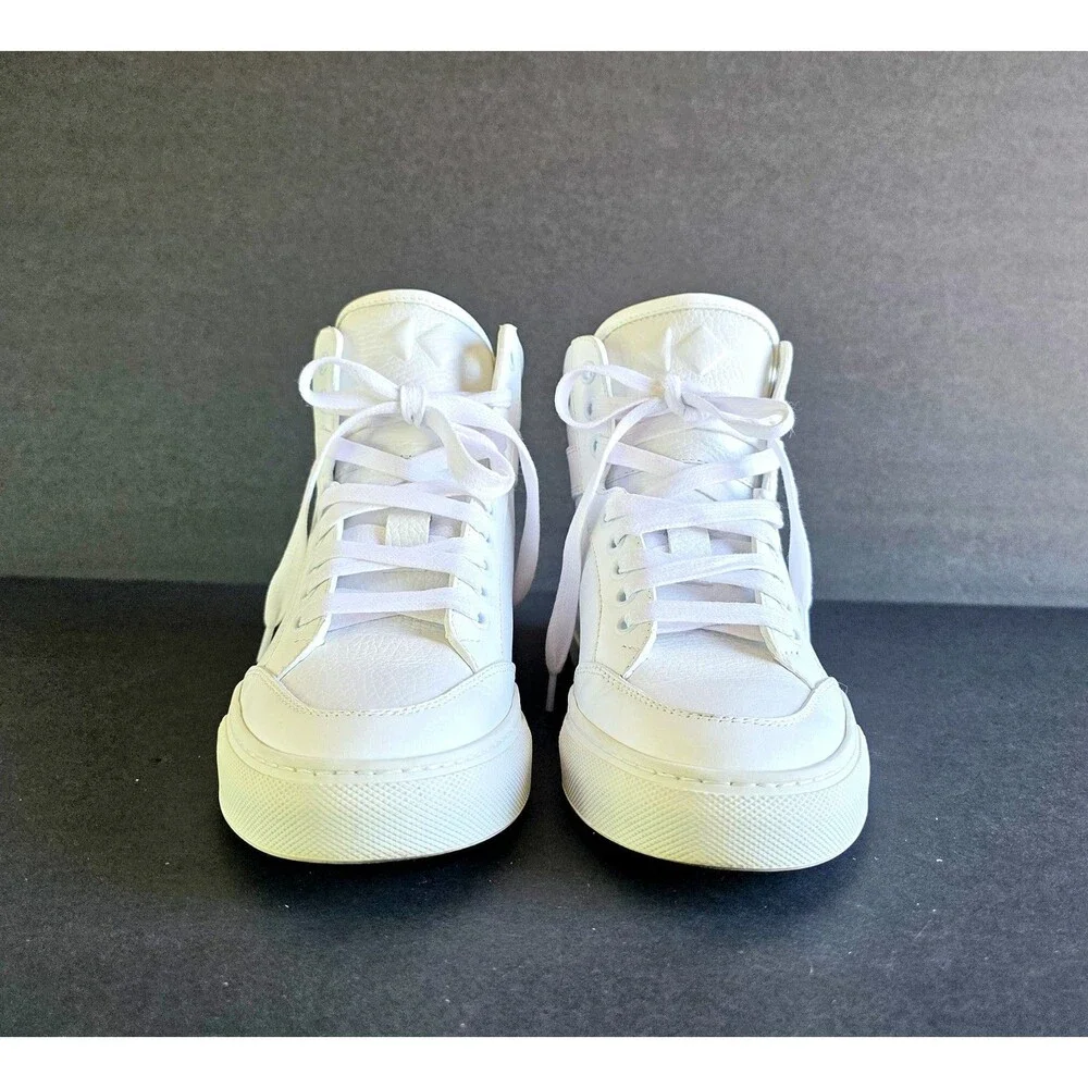 KOIO step ownership colorway
